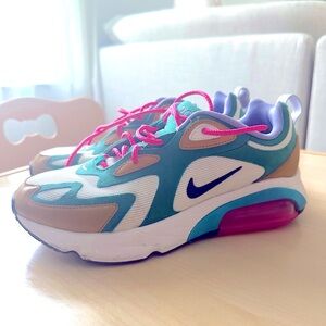 Nike Air Force Max 200 Mystic Green. Work less < 10 times.Size 8 Great condition